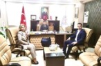 Hatay ÖZEKDER Yönetimi Belediye Başkanı Tosyalı ve İlçe Milli Eğitim Müdürü Haytaz’a Nezaket Ziyaretinde bulundular