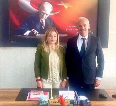 Pamuk Kreş’ Kurucusu Selma Türkoğlu İSTE Genel Sekreteri Yılmaz Balaman’ı Ziyaret Etti